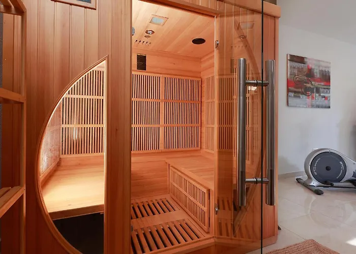 Lovely In With Sauna Casa vacanze