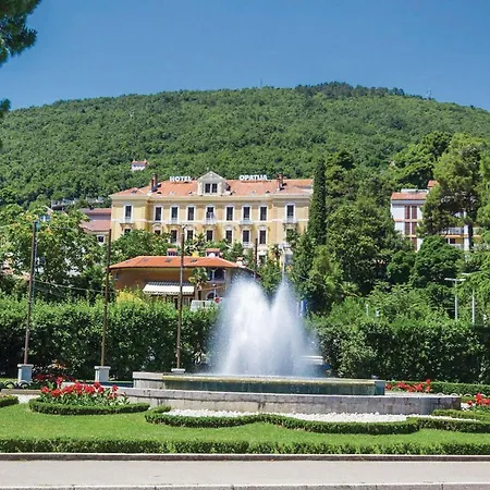 Lovely In With Sauna